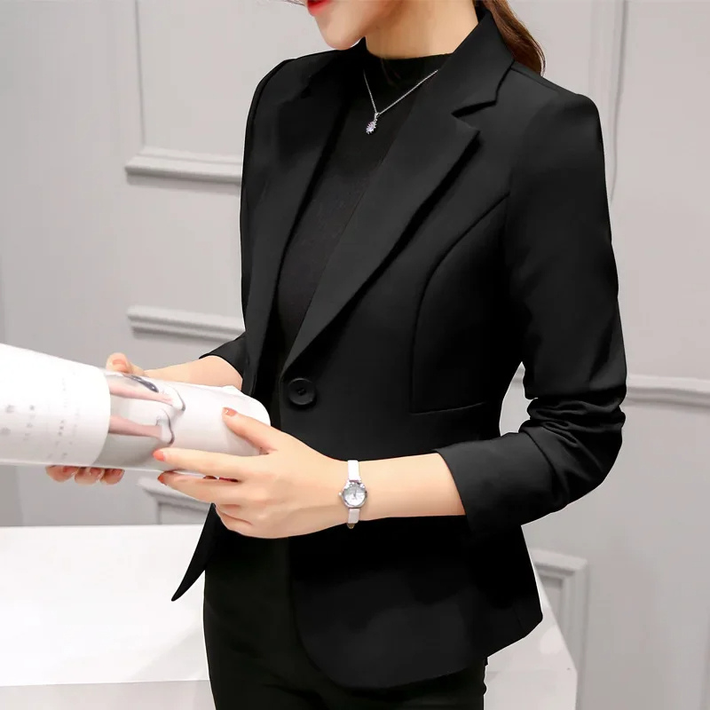 Valenzora | Eleganter Damenblazer mit schmalem Schnitt