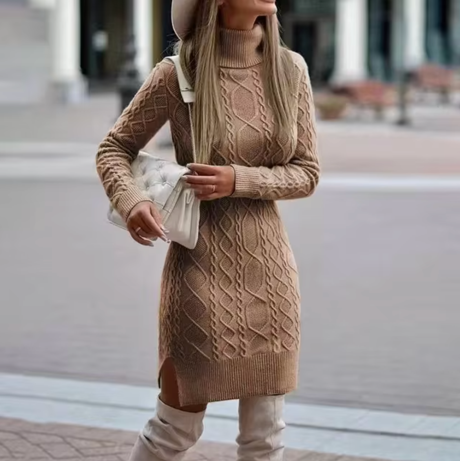 Valenzora – Strickkleid mit Rollkragen