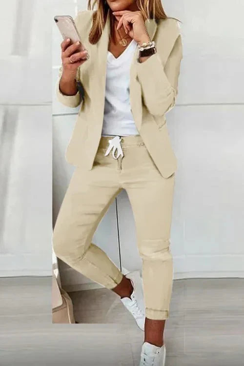 Valenzora | Langärmeliger Blazer und Hose im Set