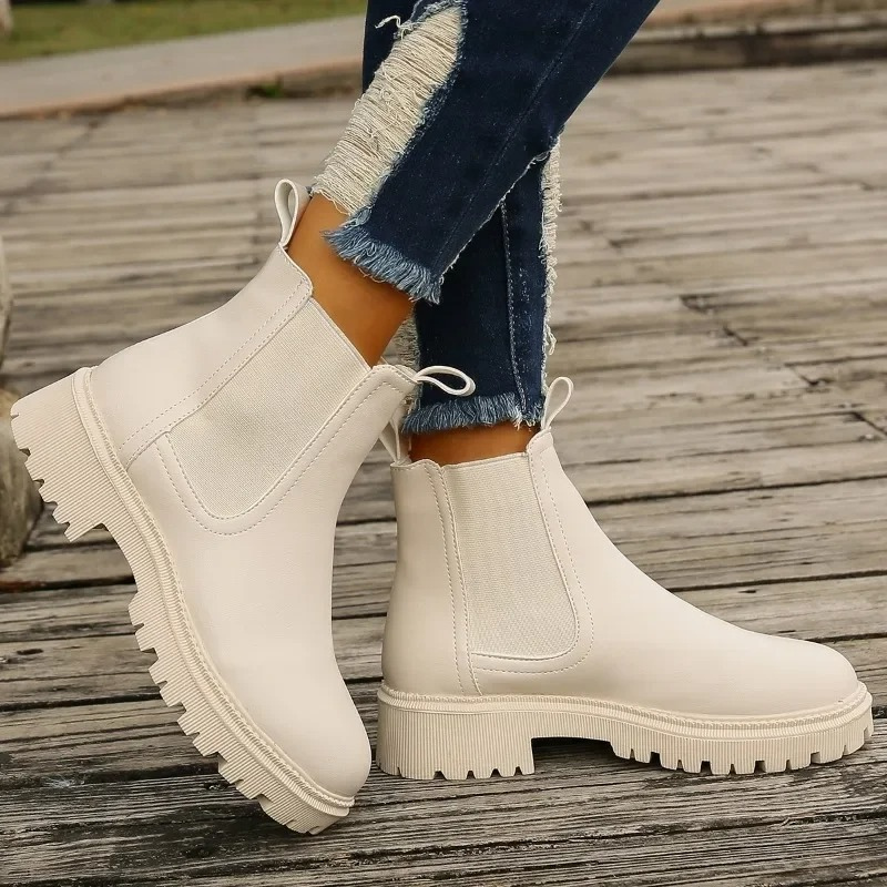 Valenzora | Damen Chelsea Boots aus Leder mit Zuglaschen