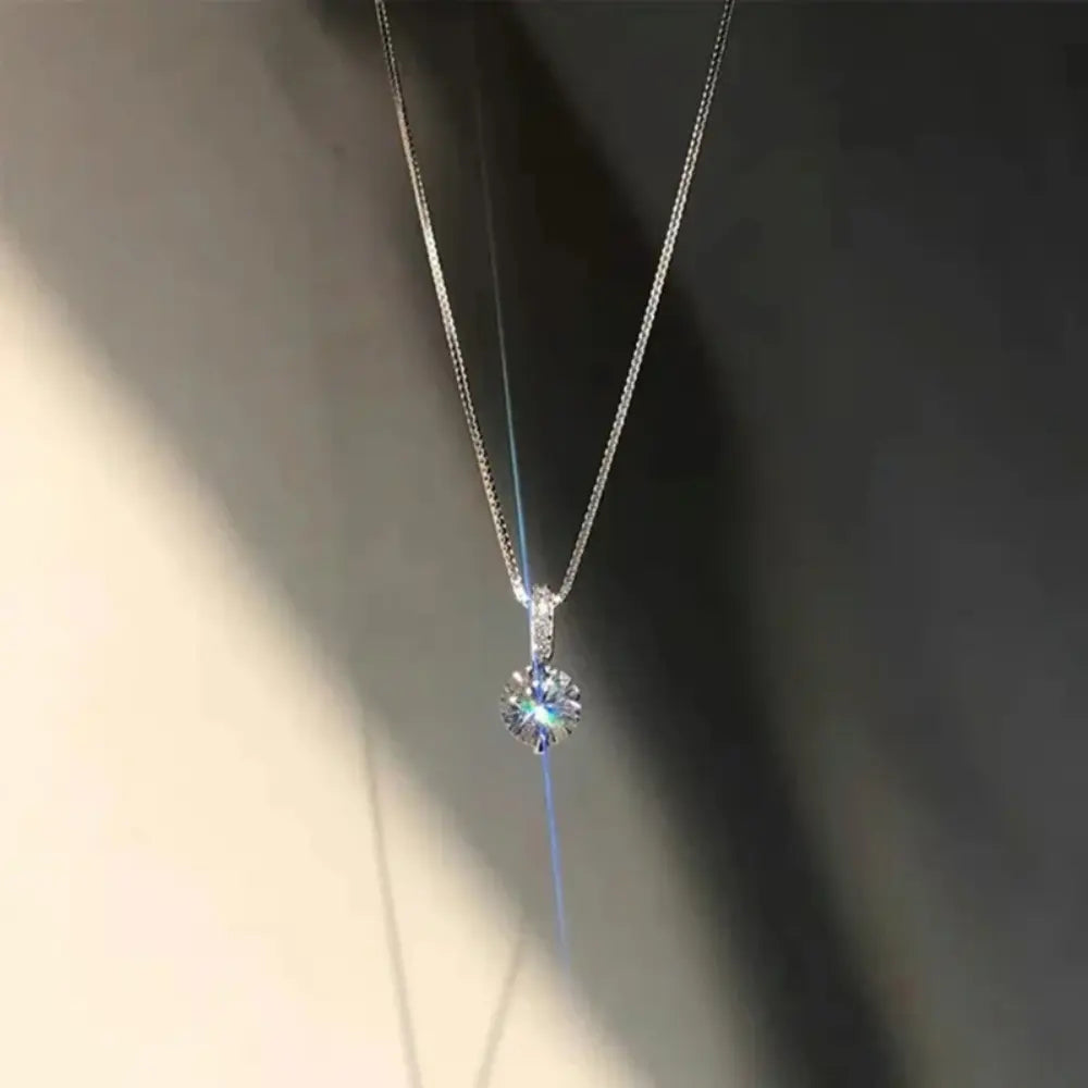 Valenzora | Halskette mit rundem Zirkon aus Sterlingsilber