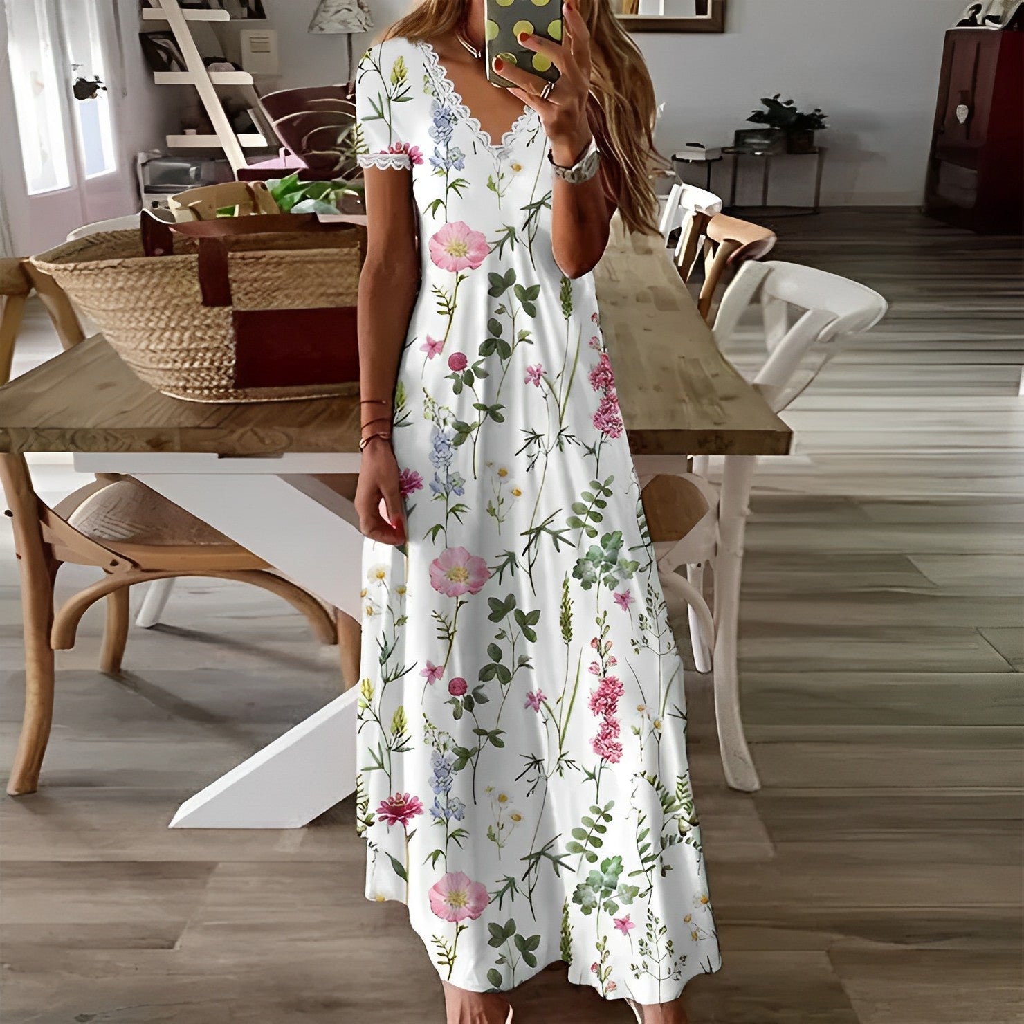 Valenzora | Elegantes, stilvolles Blumenkleid