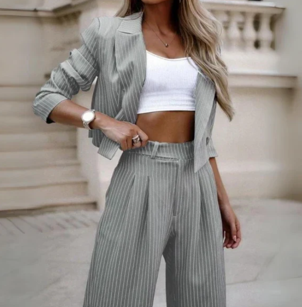 Valenzora | Two-piece elegant set