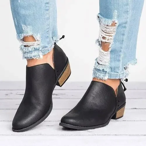Valenzora | Women's faux leather ankle boots with side cutout, low block heel, casual