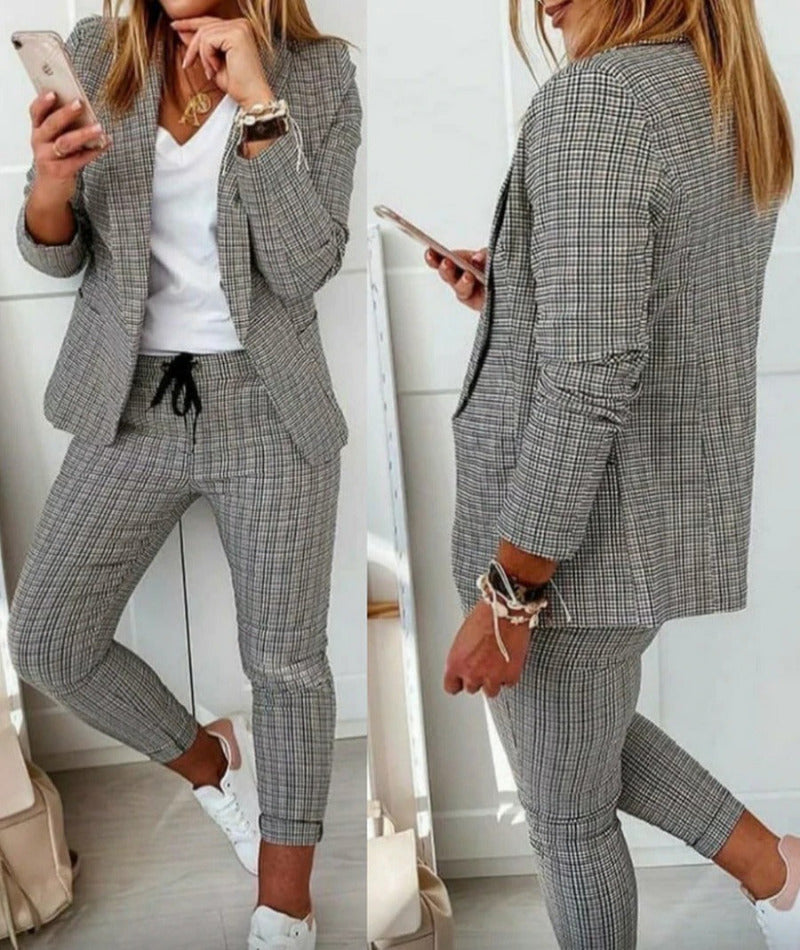 Valenzora Suit Set: Modern two-piece suit with wide-leg trousers and a tailored blazer jacket