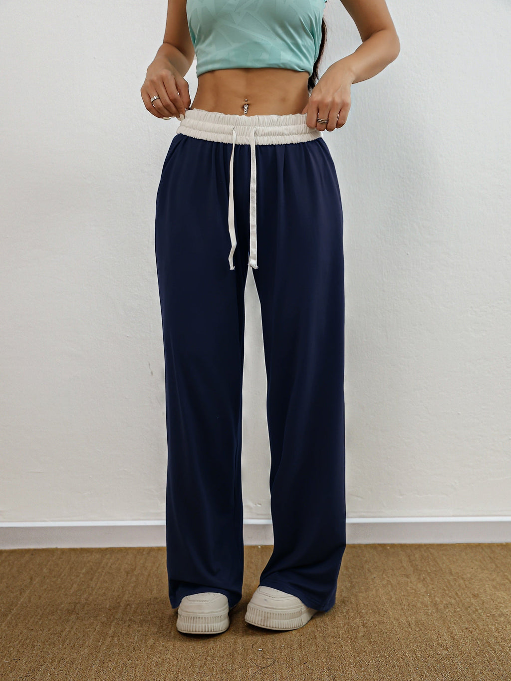 Valenzora | High Stretch Color Combination Tracksuit Bottoms with Pockets