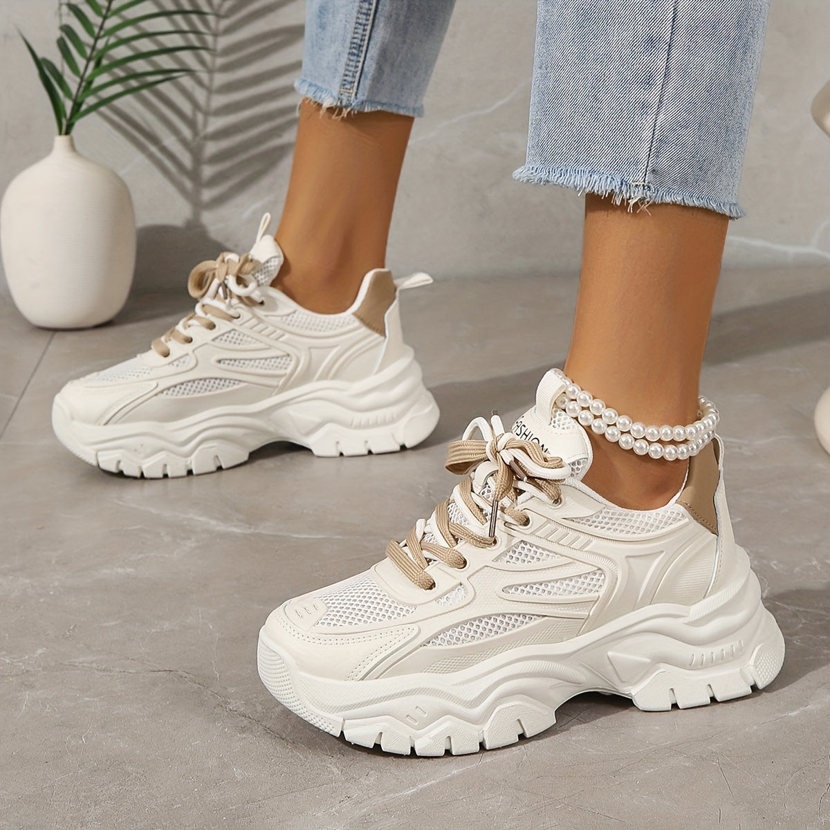 Valenzora | Airy mesh shoes for women