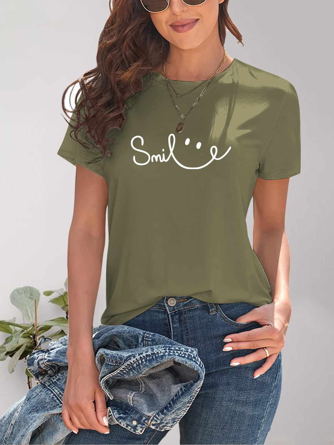 Valenzora | Smile Crew Neck Short Sleeve T-Shirt