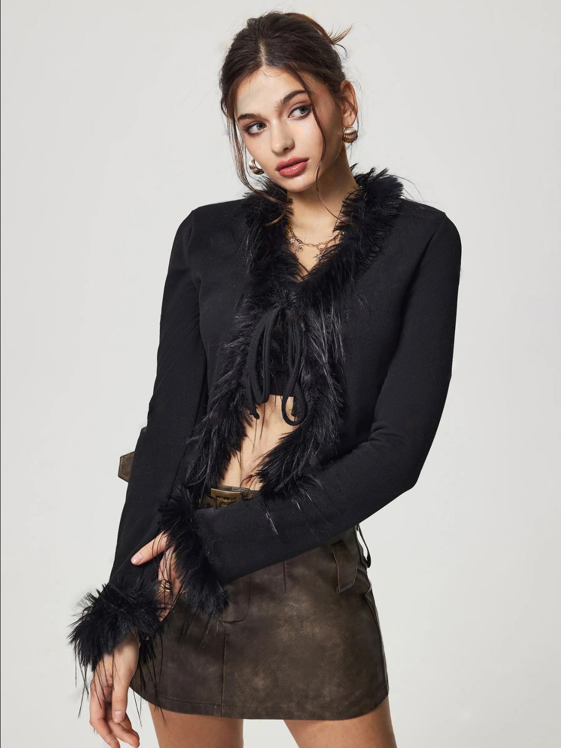 Valenzora | Bound Fuzzy Trim Long Sleeve Cardigan