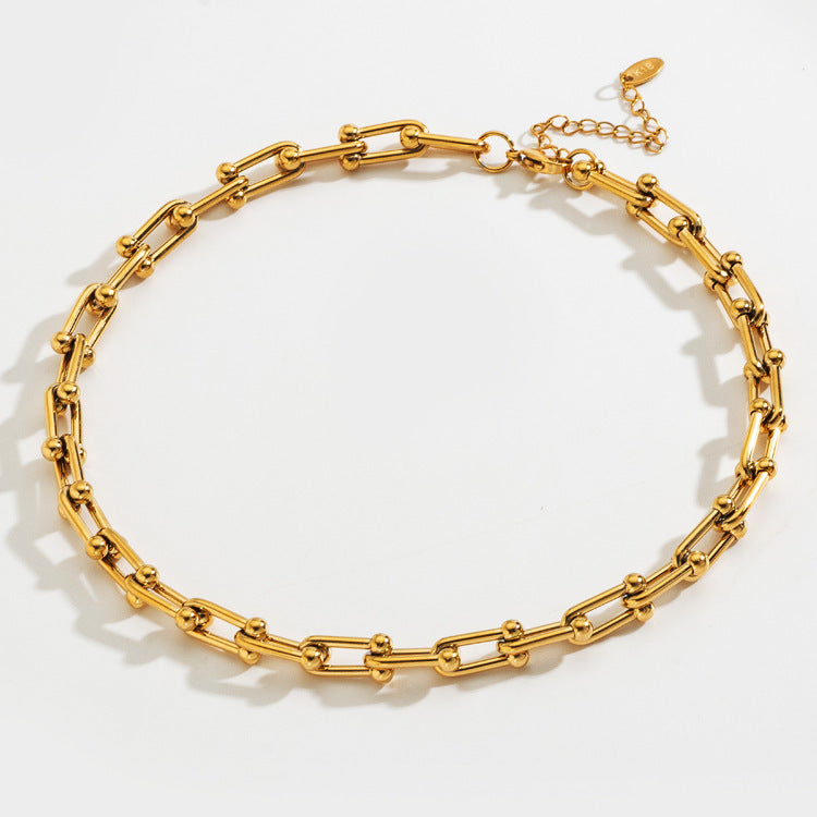 Valenzora | Horseshoe Necklace U-Shaped Clasp Thick Chain
