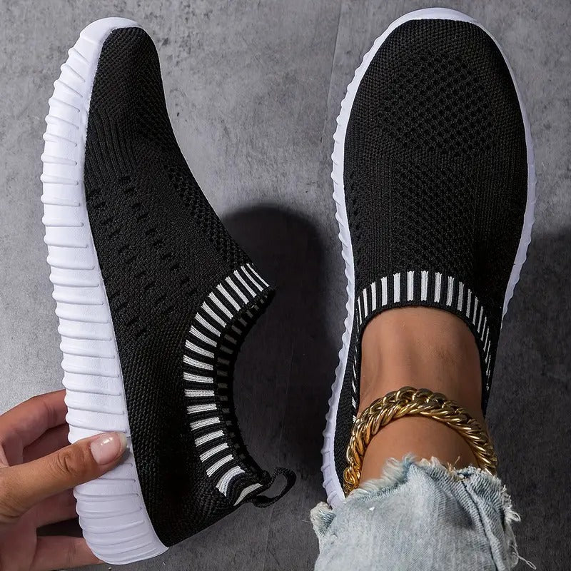 Valenzora | Breathable women's sneakers with reinforced footbed