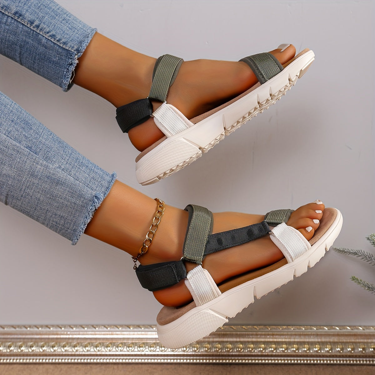 Valenzora | Damen-Sandalen: Colour-Block, rutschfest, elegant, leicht, Outdoor, Sommer