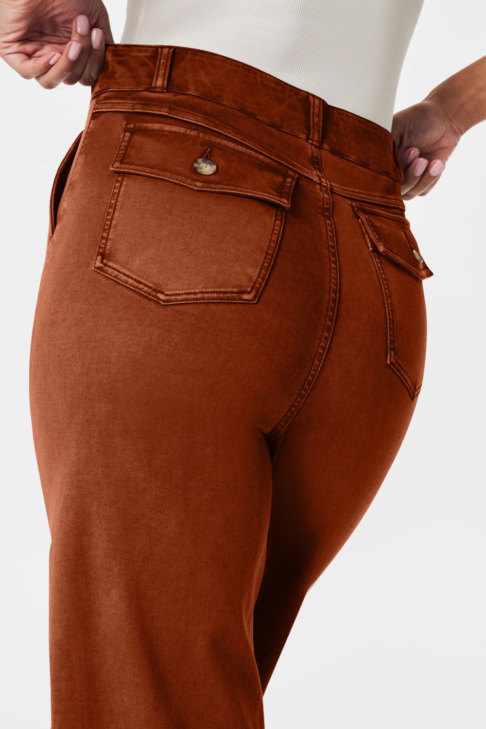 Valenzora | High-Waist Jeans mit Taschen: Klassisch, elegant und vielseitig