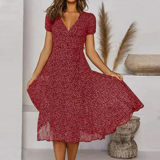 Valenzora | A-line dress with V-neck and flowing hem