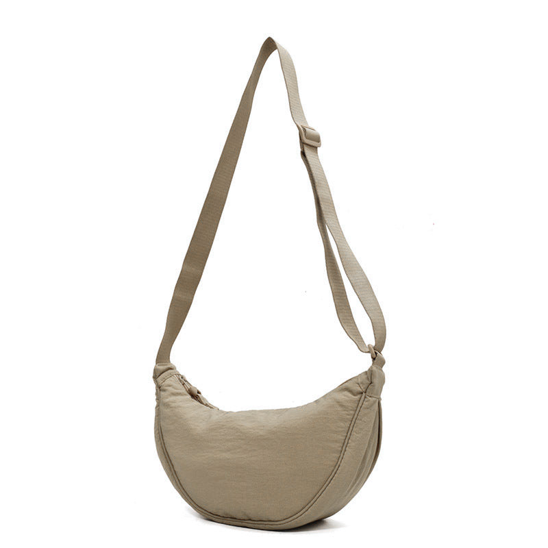 Valenzora | Halbmondförmige Tasche