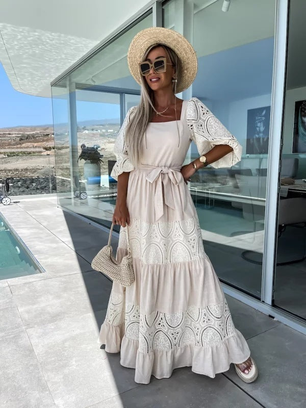 Valenzora | Casual, loose dress with lacing and lace embroidery