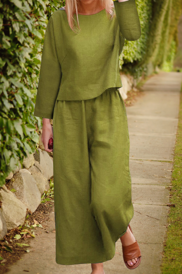 Valenzora | Airy linen set with multi-layered top and wide trouser legs