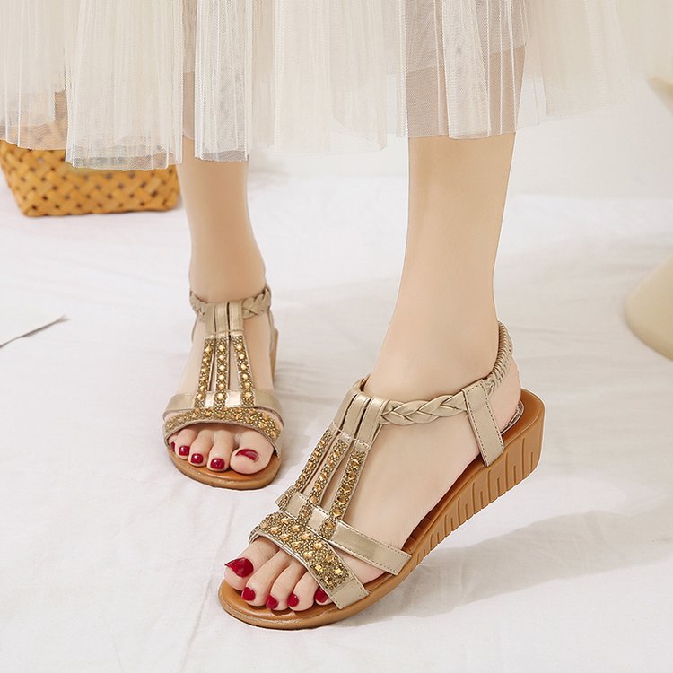 Valenzora | Open-toe sandals with rhinestones