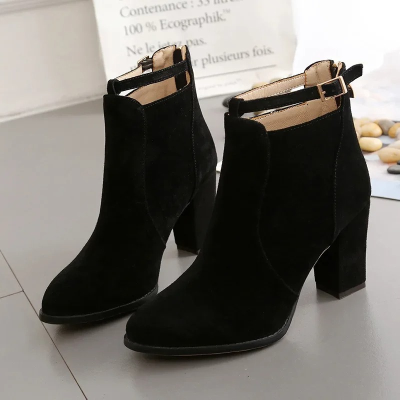 Valenzora | High block heel boots for women