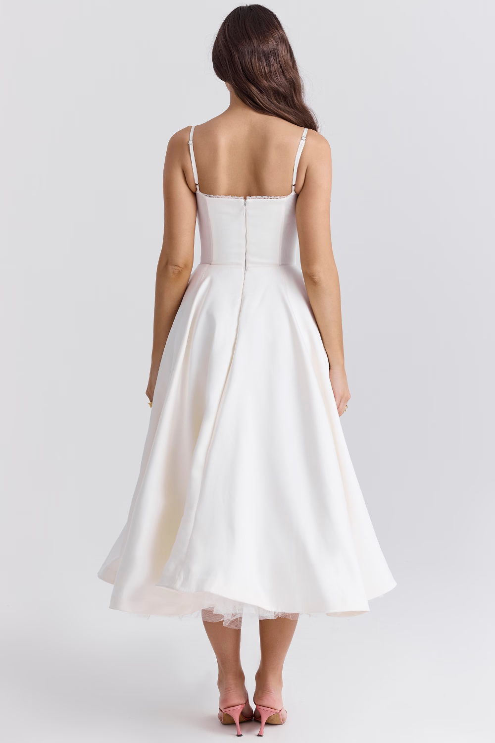 Valenzora | Elegant slimming dress