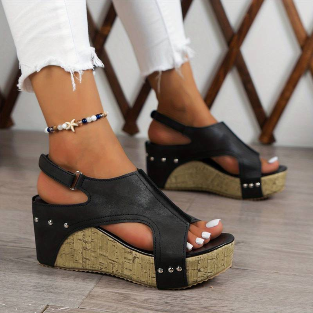Wedge sandals | Chic summer-style sandals with comfort