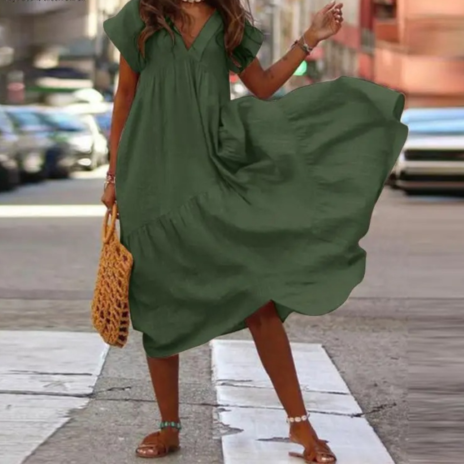 Valenzora – Maxi-Hemdblusenkleid mit V-Ausschnitt und Rüschen