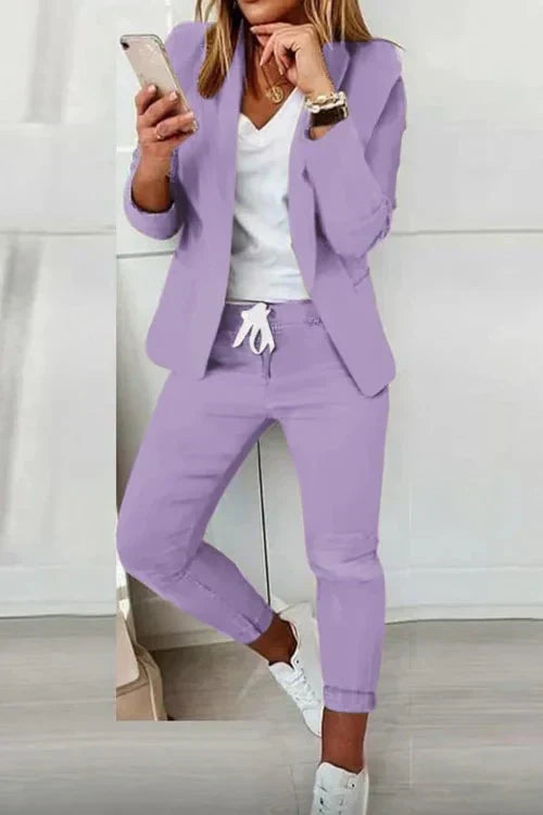 Valenzora | Long-sleeved blazer and trousers style