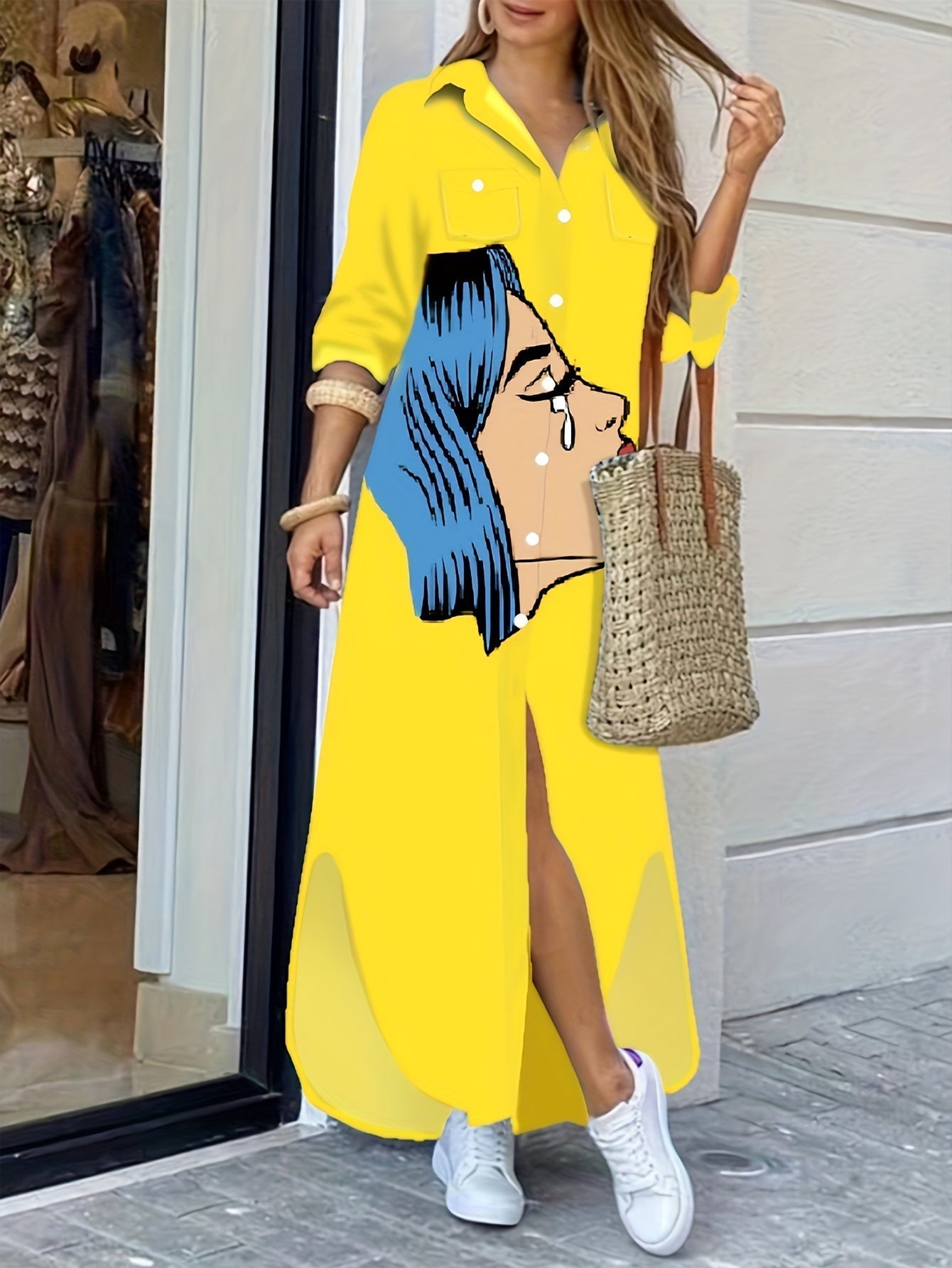 Valenzora | Dress with face print and collar in yellow