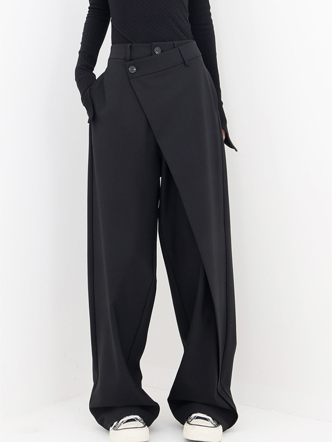 Valenzora | Asymmetrische Baggy Hose