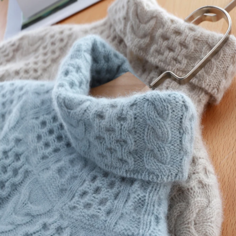 Valenzora | Luxuriöser Kaschmir-Rollkragenpullover mit Karomuster