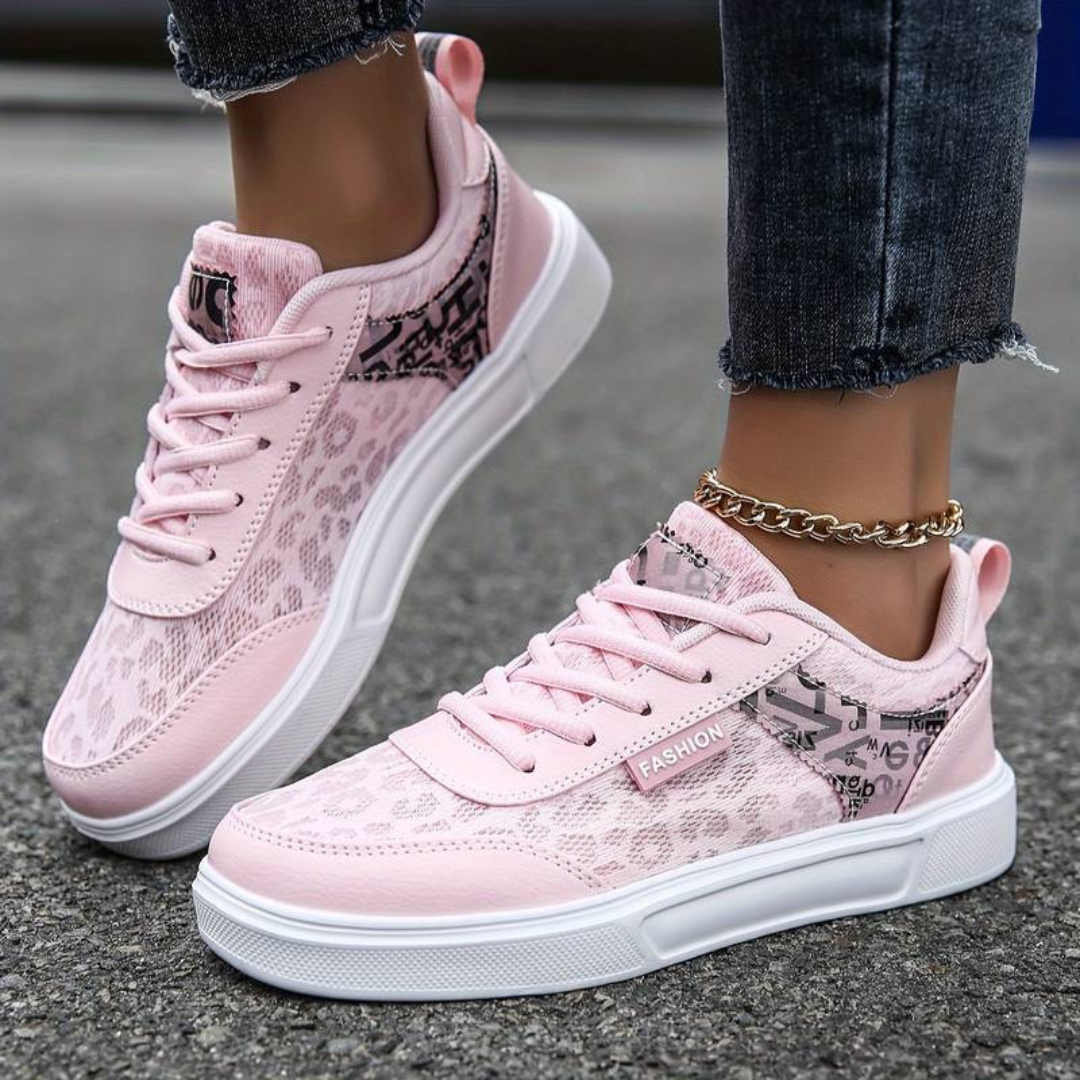 Sneakers | Casual lace-up running sneakers