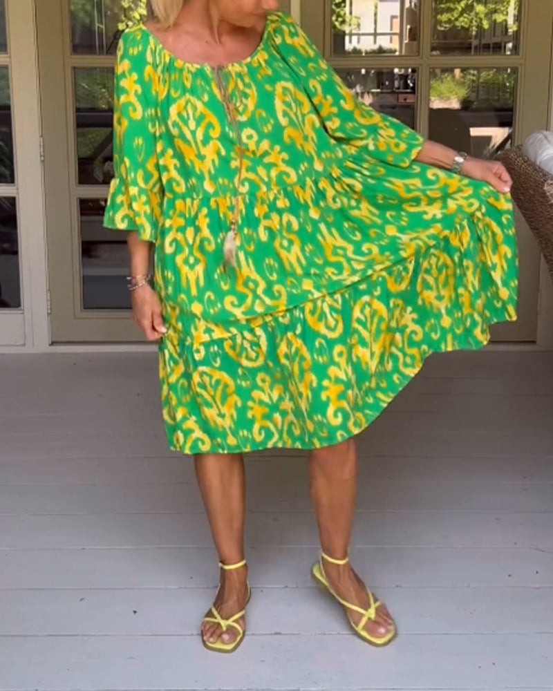 Valenzora | Loose-fitting, printed dress with bell sleeves