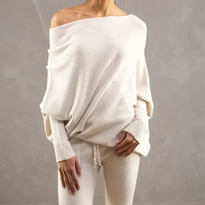 Elegant women's sweaters