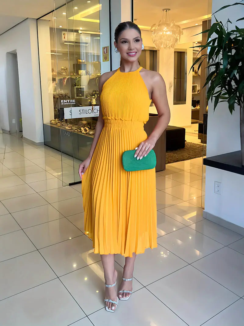 Valenzora | Elegant summer midi dress with round neckline and gathered waist
