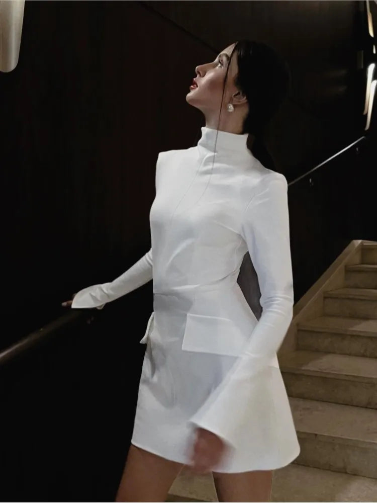 Valenzora | Elegantes kurzes Kleid für schicke Frauen