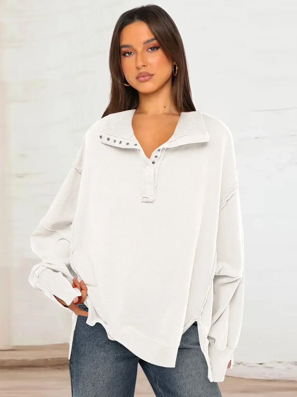 Valenzora - Lässiges Sweatshirt mit Knöpfen und Laternenärmeln