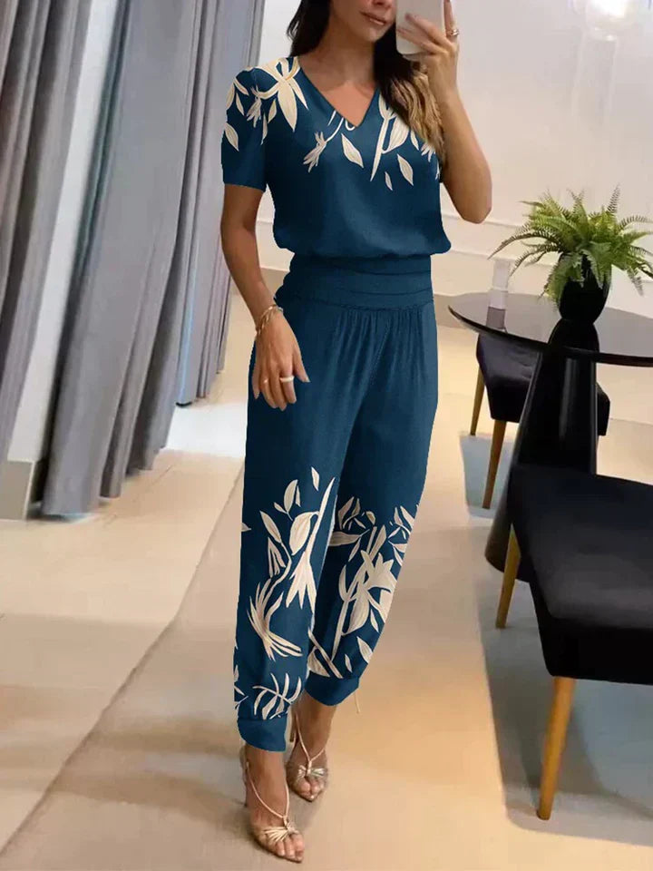 Valenzora | Casual and Elegant Women's Suit