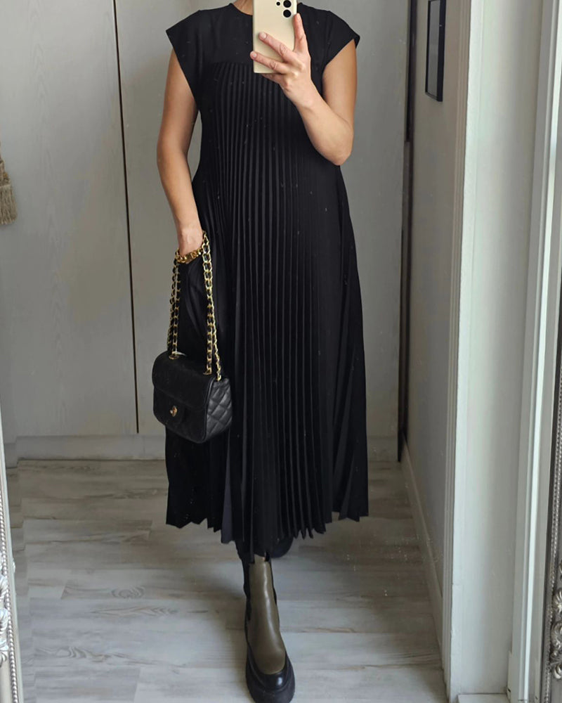 Valenzora | Sleeveless Elegant Pleated Dress