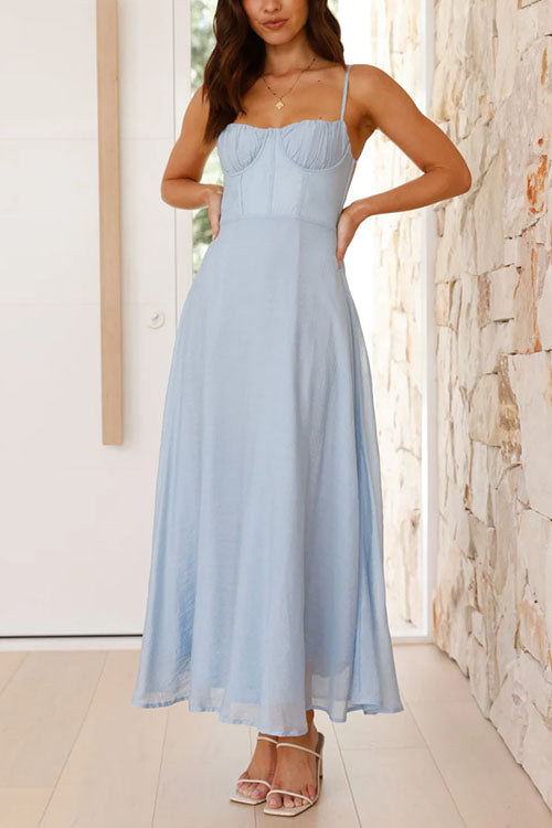 Valenzora | Rosiedress Rückenfreies, geschnürtes, fließendes Maxi-Cami-Kleid