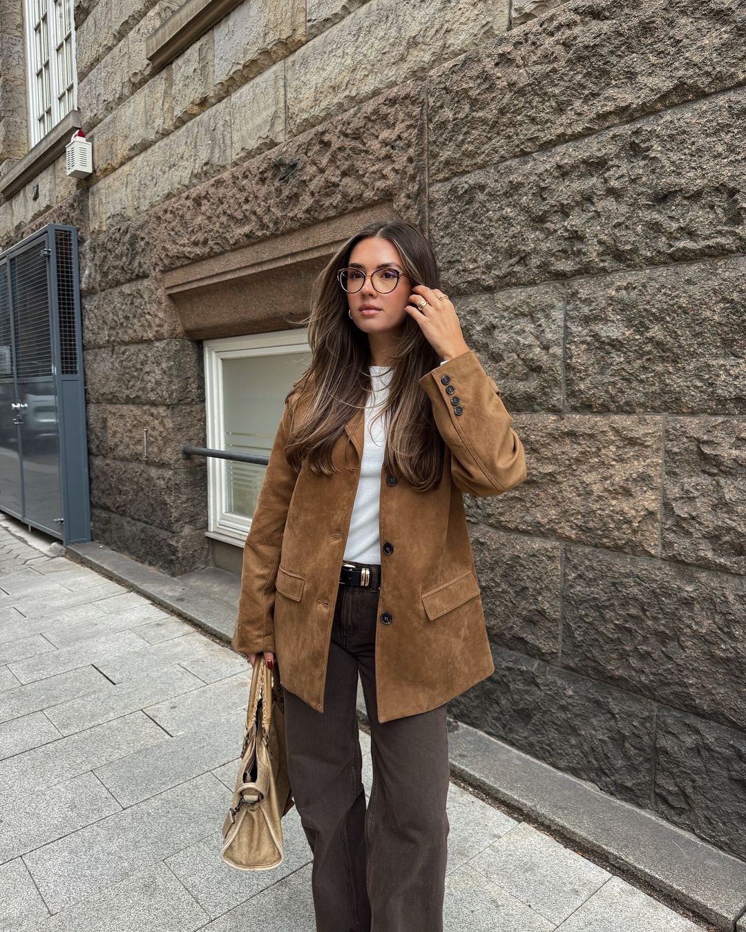 Valenzora | Blazer - camel colour women's jacket with a stylish cut