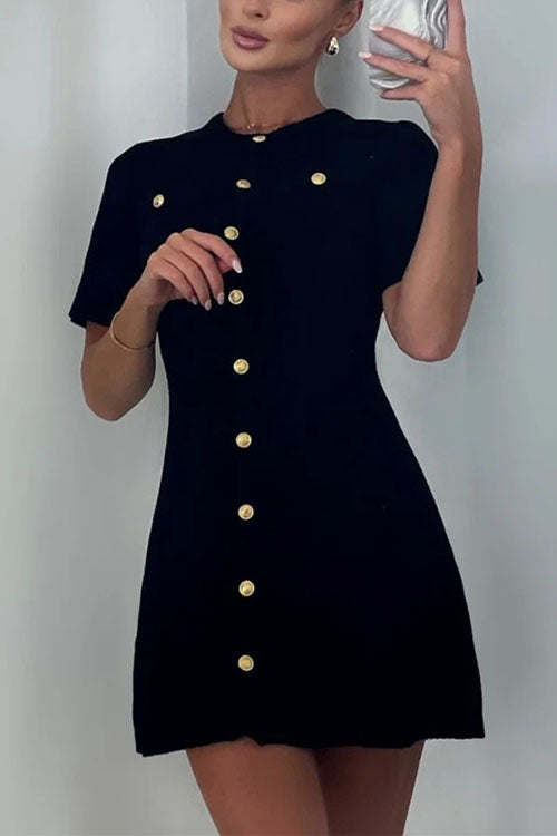 Valenzora | Rosiedress Kurzes Strickkleid mit Knöpfen