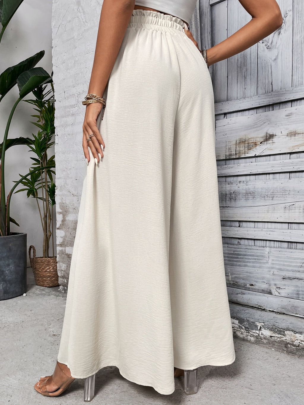 Valenzora | Sleeveless Sequin Round Neck Mini Dress