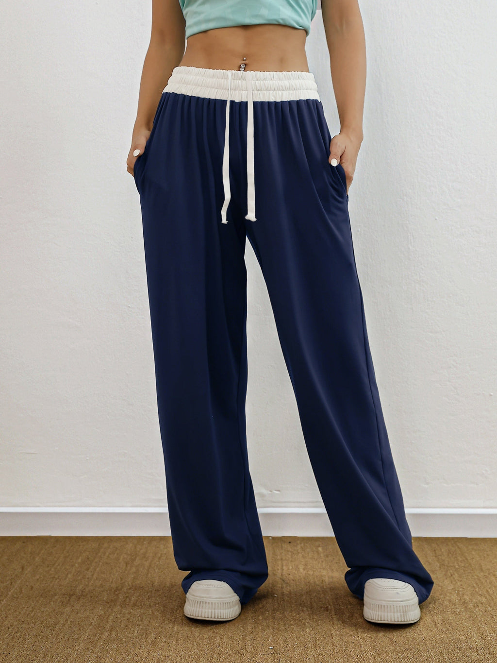 Valenzora | High Stretch Color Combination Tracksuit Bottoms with Pockets