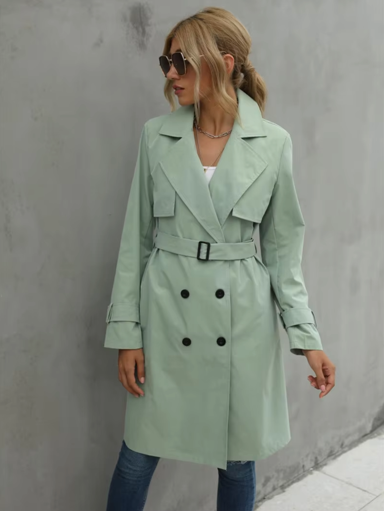 – Langärmeliger lässiger Trenchcoat