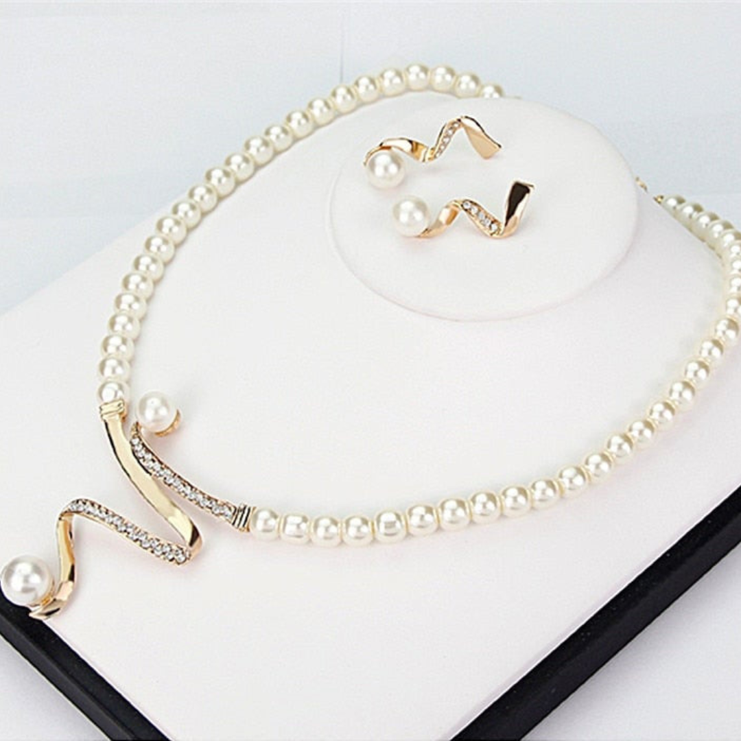 Valenzora | Naturperlenkette + Ohrring-Set Gold