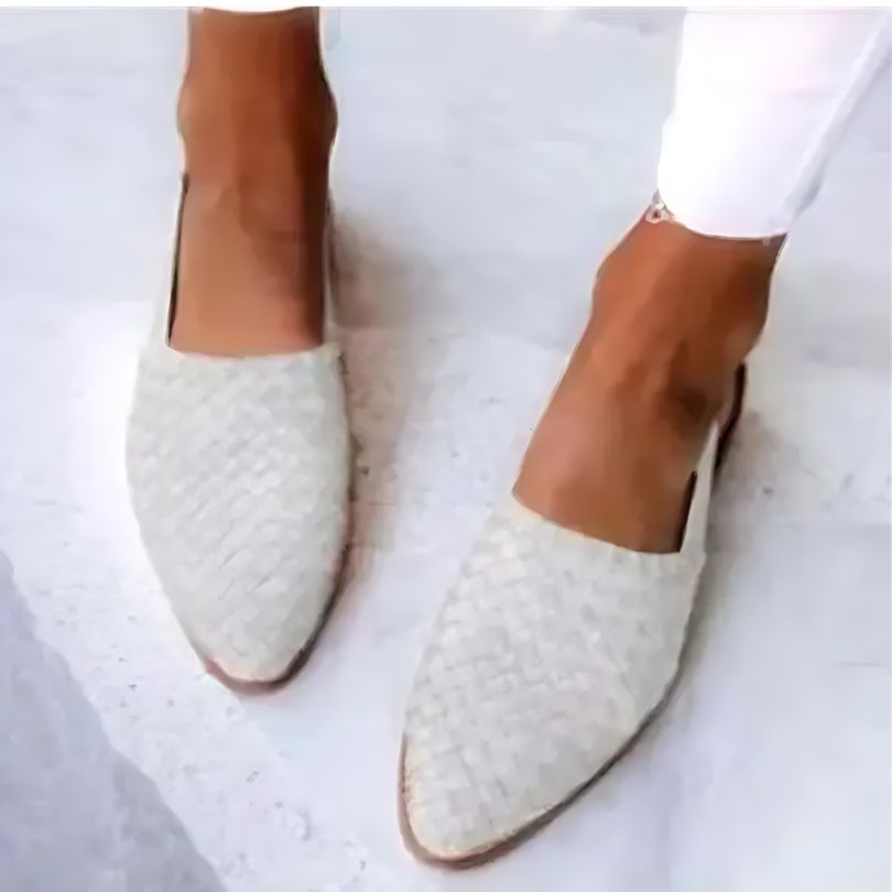 Valenzora | Handmade Woven Sandals