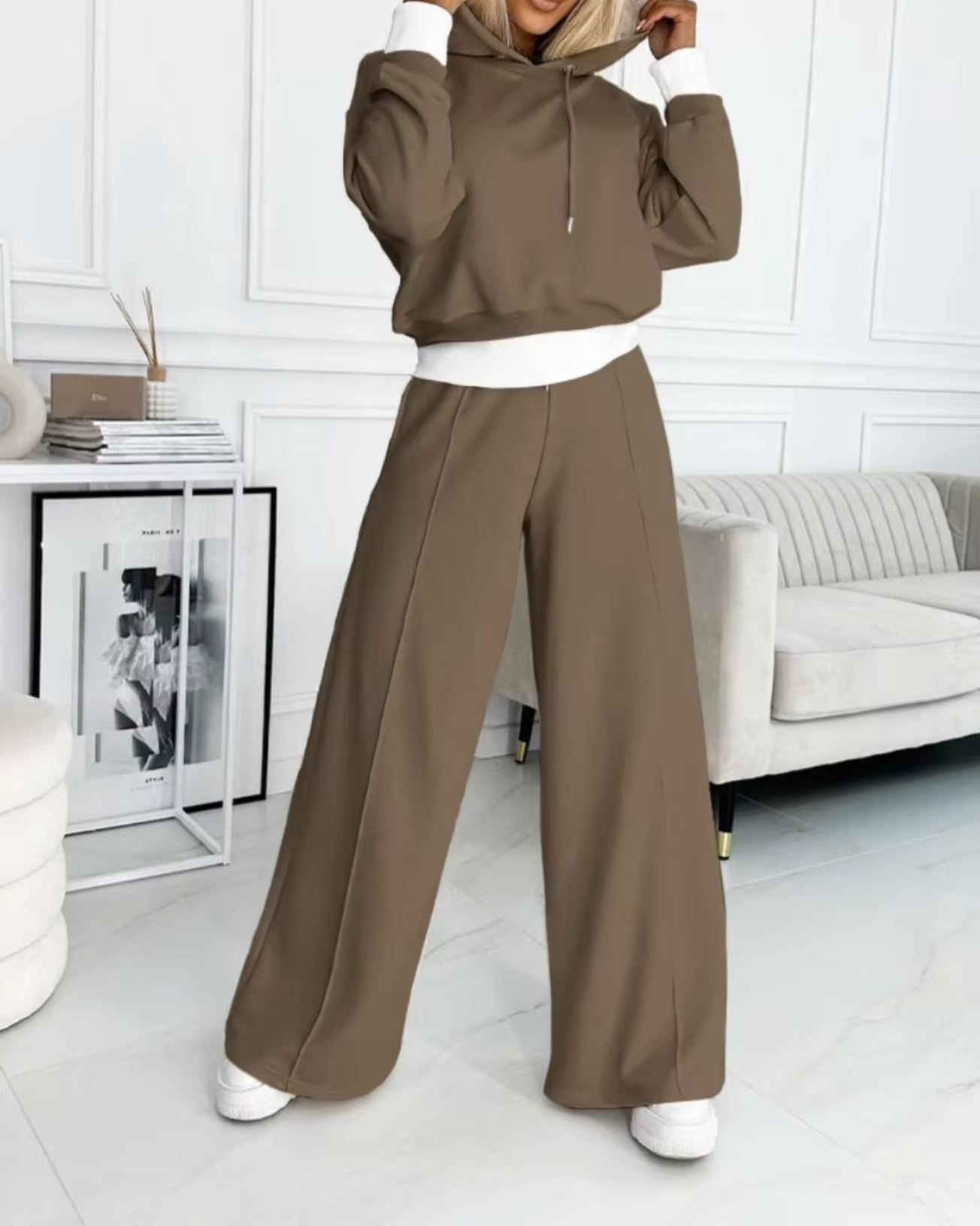 Valenzora | Two-piece hooded sweatshirt and wide-leg pantsuit