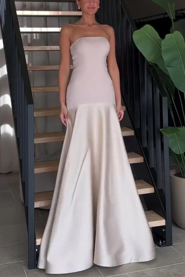 Satin-Trägerkleid mit ausgestelltem Rock