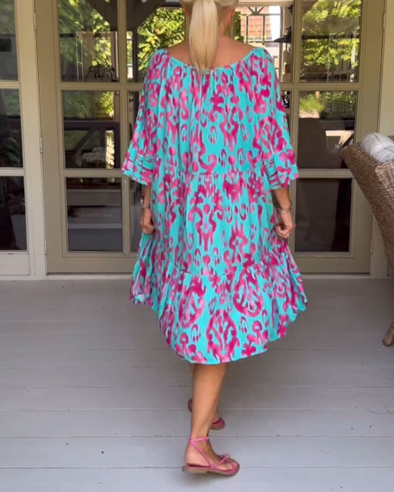 Valenzora | Loose-fitting, printed dress with bell sleeves