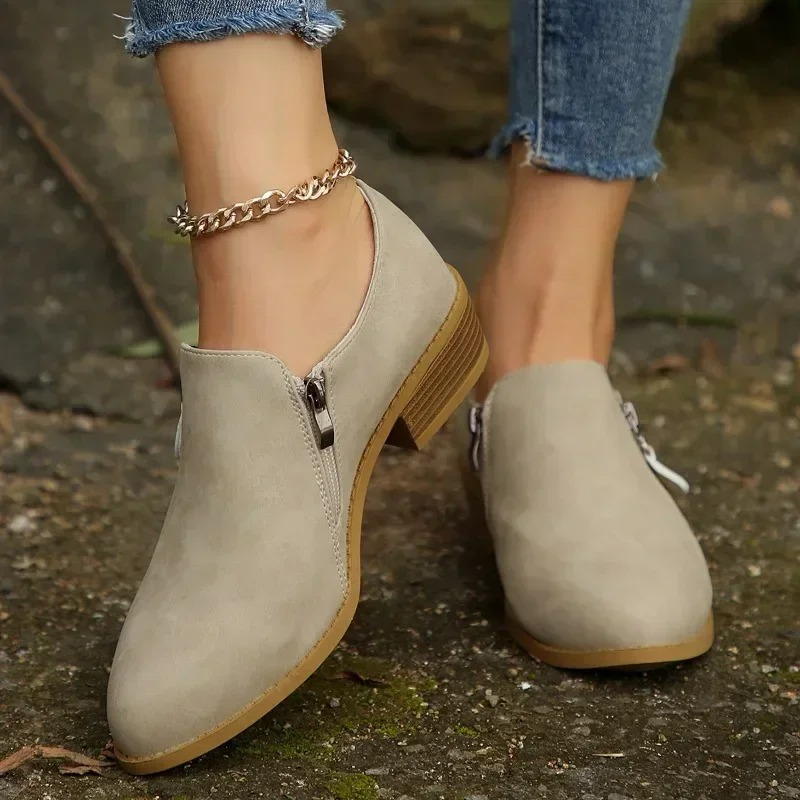 Valenzora | Comfortable slip-on ankle boots with a firm sole, women's ankle boots